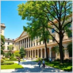 Universidad de las Hespérides: por qué miles eligen su campus híbrido